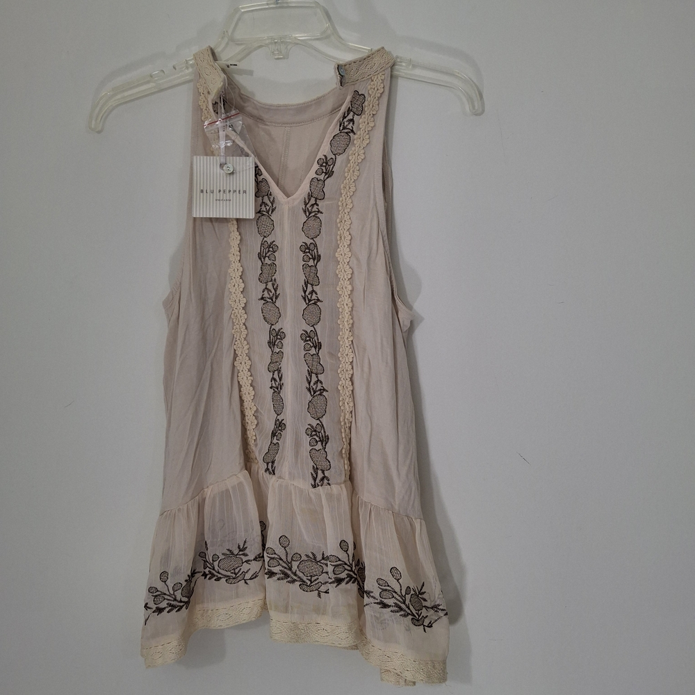 Blu Pepper Cream and Brown Embroidered Blouse
